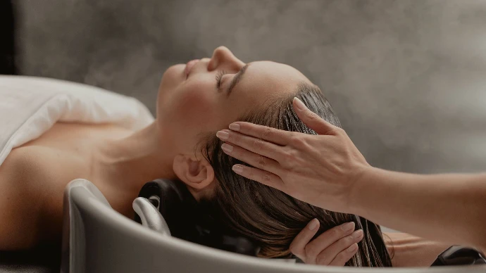 Comment choisir ses soins cheveux selon son type de chevelure